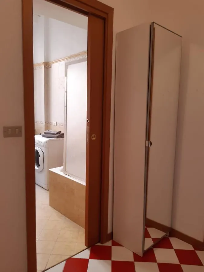 Apartment Home Sweet Home Milan Italy